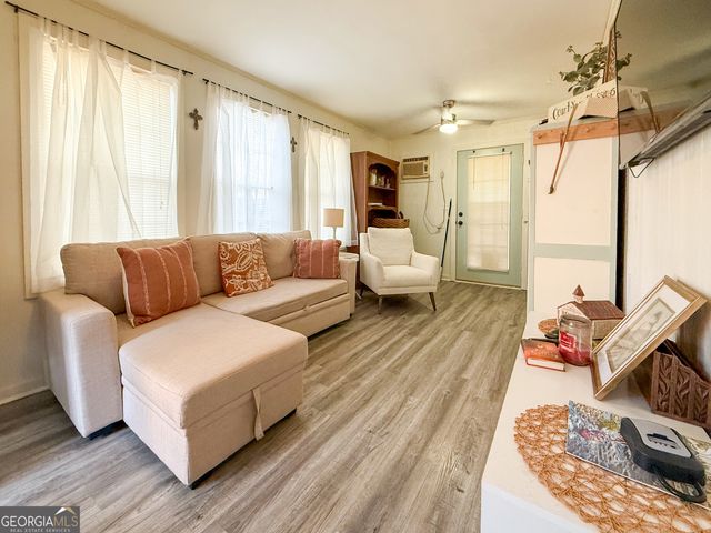 227 Canyon Pass, Cleveland, GA 30528