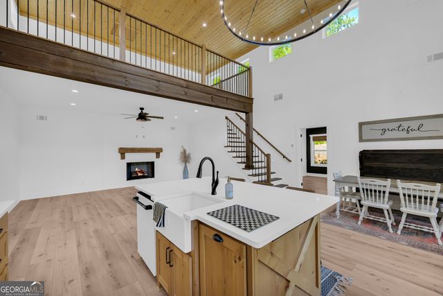 372 Langford Carey Road, Danielsville, GA 30633