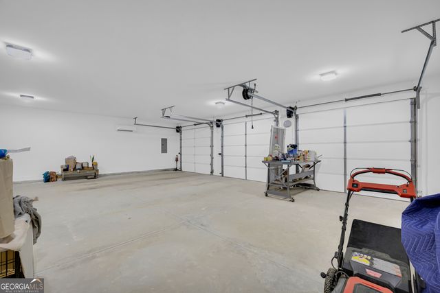 372 Langford Carey Road, Danielsville, GA 30633