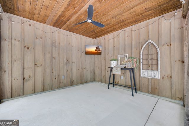 372 Langford Carey Road, Danielsville, GA 30633