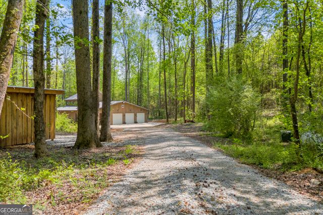 372 Langford Carey Road, Danielsville, GA 30633