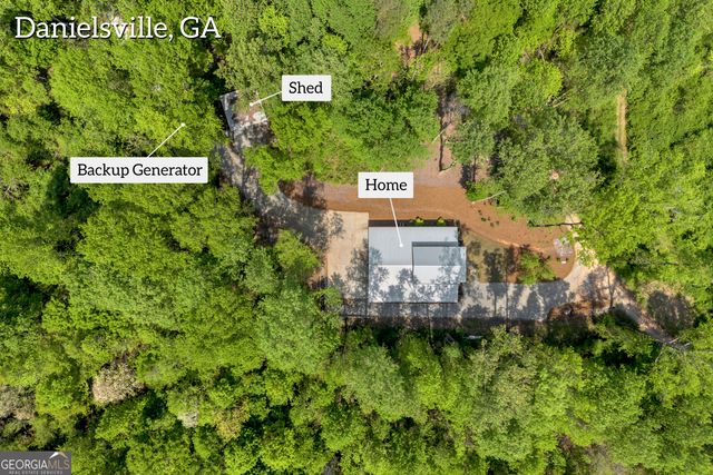 372 Langford Carey Road, Danielsville, GA 30633