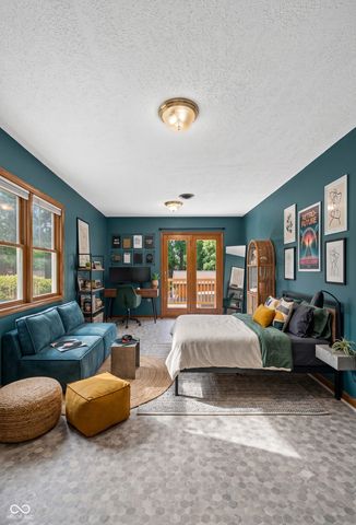 615 W 7th Street, Seymour, IN 47274