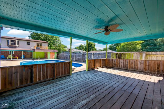 615 W 7th Street, Seymour, IN 47274