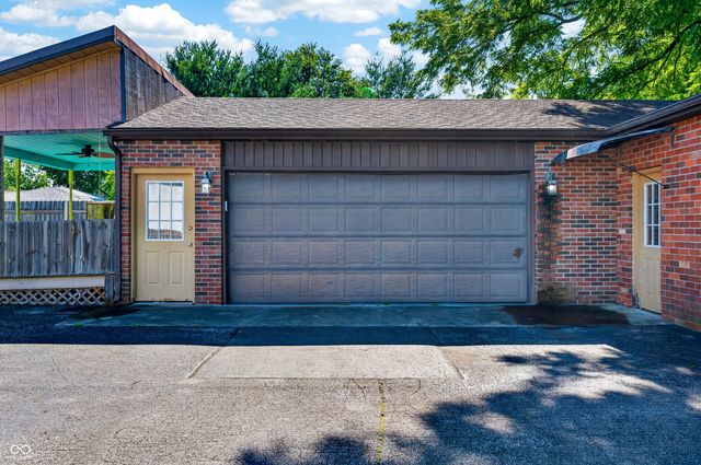 615 W 7th Street, Seymour, IN 47274