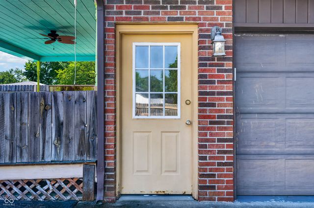 615 W 7th Street, Seymour, IN 47274