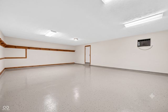615 W 7th Street, Seymour, IN 47274