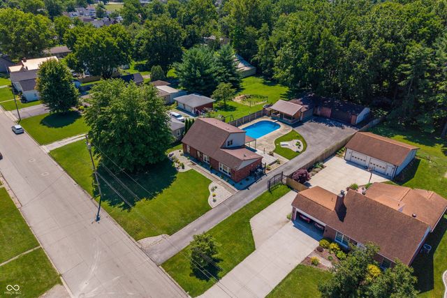 615 W 7th Street, Seymour, IN 47274