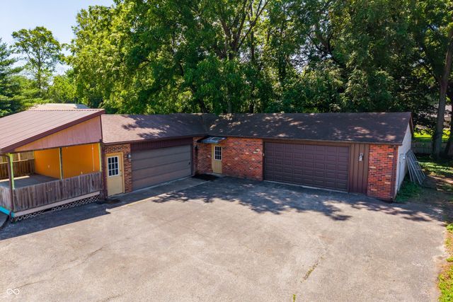 615 W 7th Street, Seymour, IN 47274