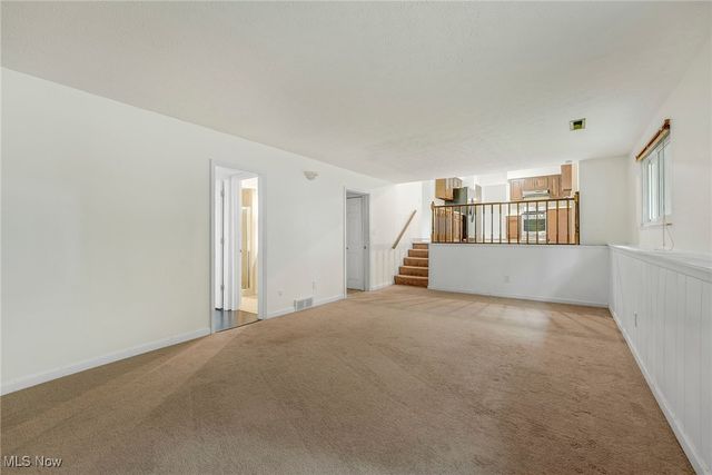 31698 Sedgefield Oval, Solon, OH 44139