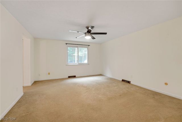 31698 Sedgefield Oval, Solon, OH 44139