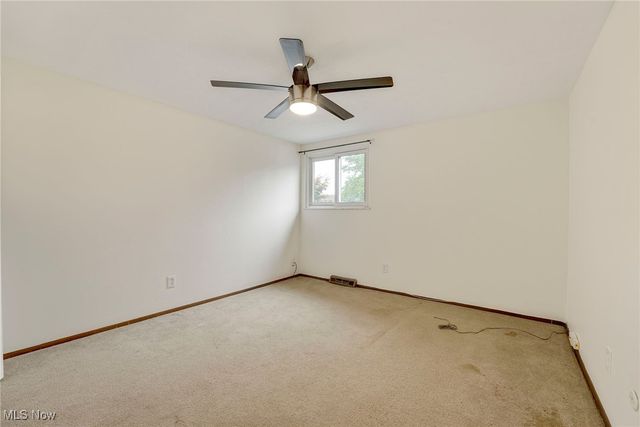 31698 Sedgefield Oval, Solon, OH 44139