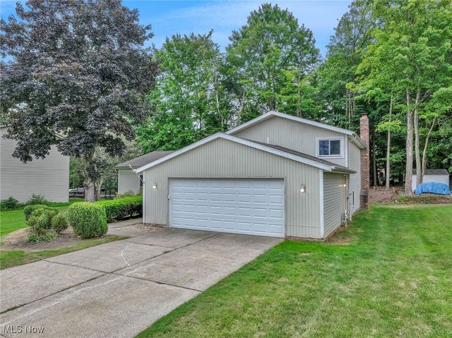 31698 Sedgefield Oval, Solon, OH 44139