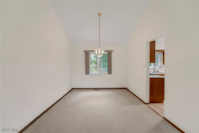 31698 Sedgefield Oval, Solon, OH 44139