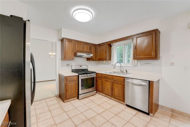 31698 Sedgefield Oval, Solon, OH 44139