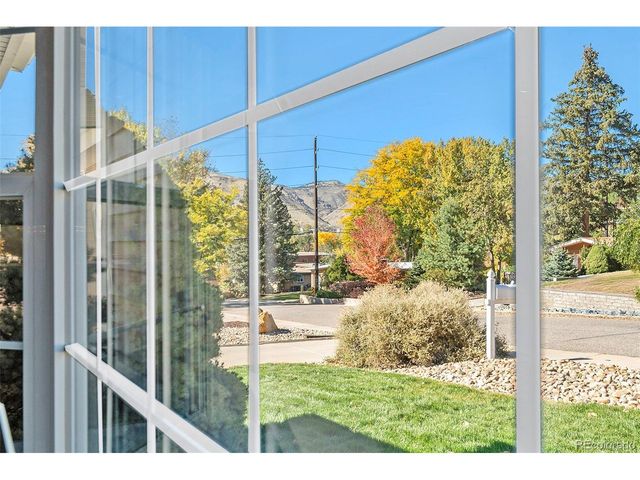 315 Lookout View Dr, Golden, CO 80401