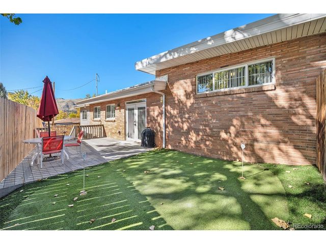 315 Lookout View Dr, Golden, CO 80401