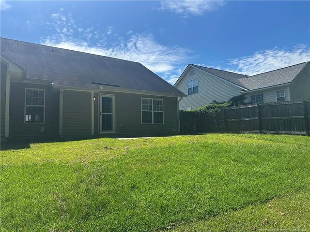 1109 Screech Owl Drive, Hope Mills, NC 28348