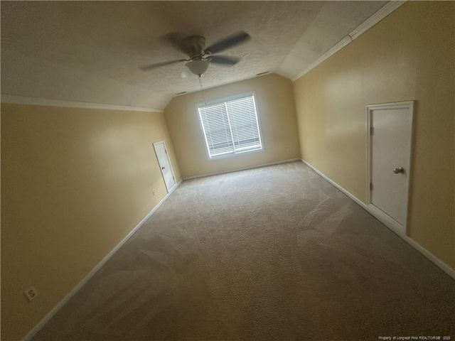 1109 Screech Owl Drive, Hope Mills, NC 28348
