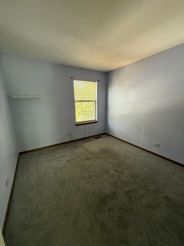 210 Shadybrook Lane, Aurora, IL 60504