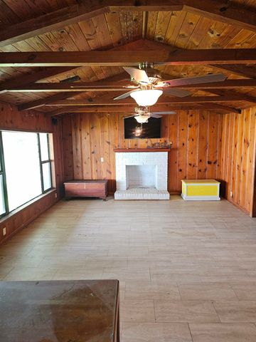 116 Lcr Cedar B2, Mexia, TX 76667