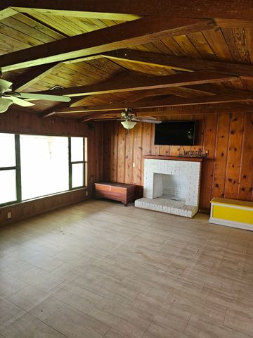116 Lcr Cedar B2, Mexia, TX 76667