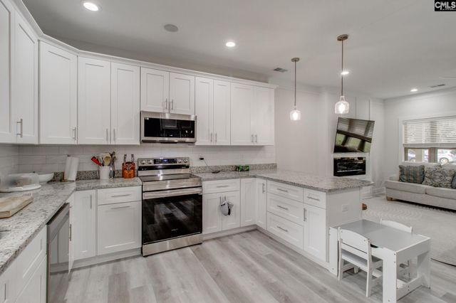 313 Rossclan Road, West Columbia, SC 29172