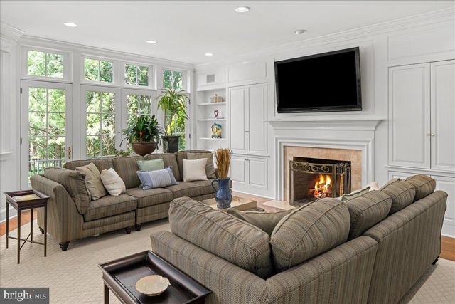 840 HARRITON RD, Bryn Mawr, PA 19010
