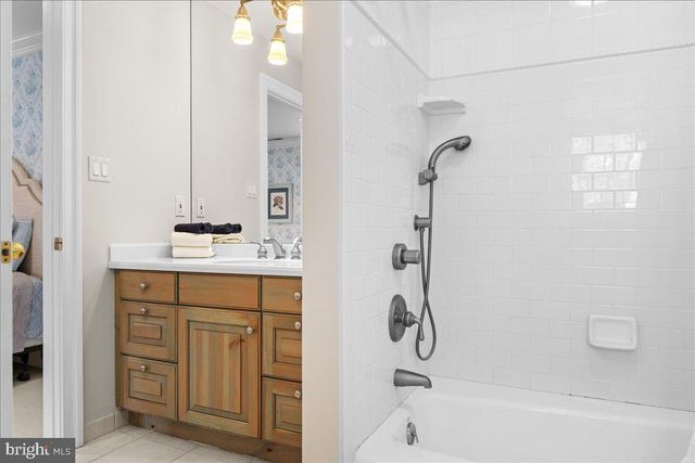840 HARRITON RD, Bryn Mawr, PA 19010
