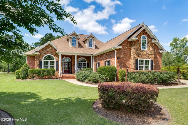 152 E Winding Way, Wallace, NC 28466