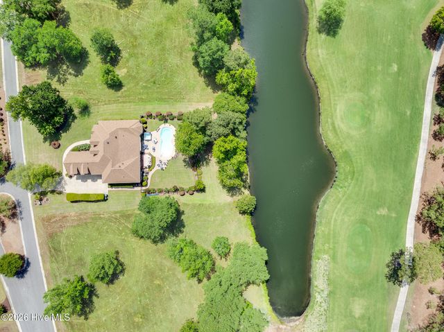152 E Winding Way, Wallace, NC 28466