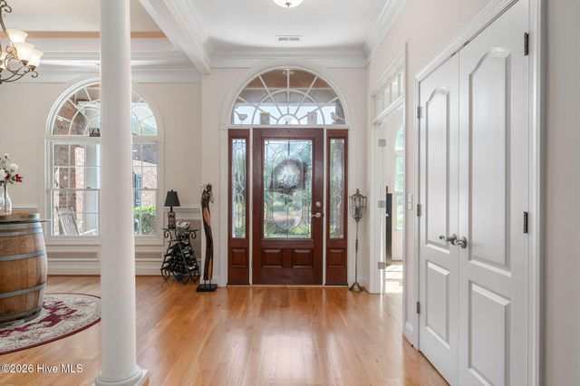 152 E Winding Way, Wallace, NC 28466
