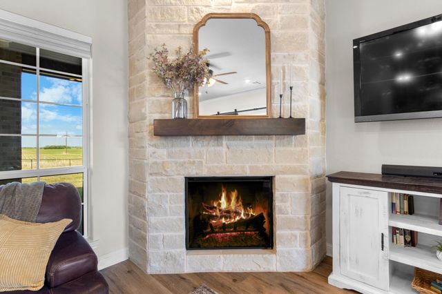 399 Frederick Drive, Robinson, TX 76706