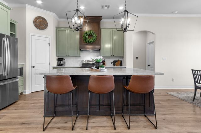 399 Frederick Drive, Robinson, TX 76706