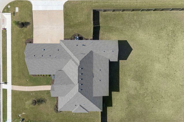 399 Frederick Drive, Robinson, TX 76706