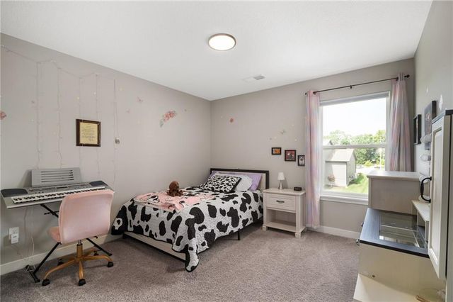 18738 Ocheltree Street, Spring Hill, KS 66083