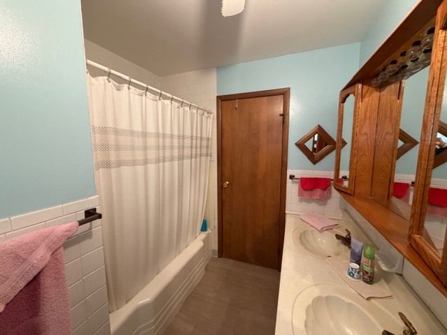 5563 Stone Road, Clinton, IL 61727