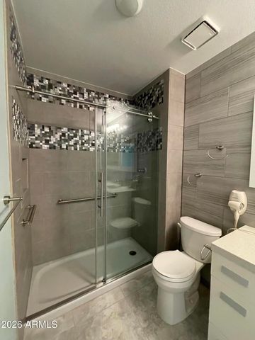 750 E NORTHERN Avenue 1115, Phoenix, AZ 85020