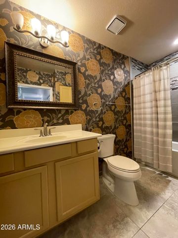 750 E NORTHERN Avenue 1115, Phoenix, AZ 85020