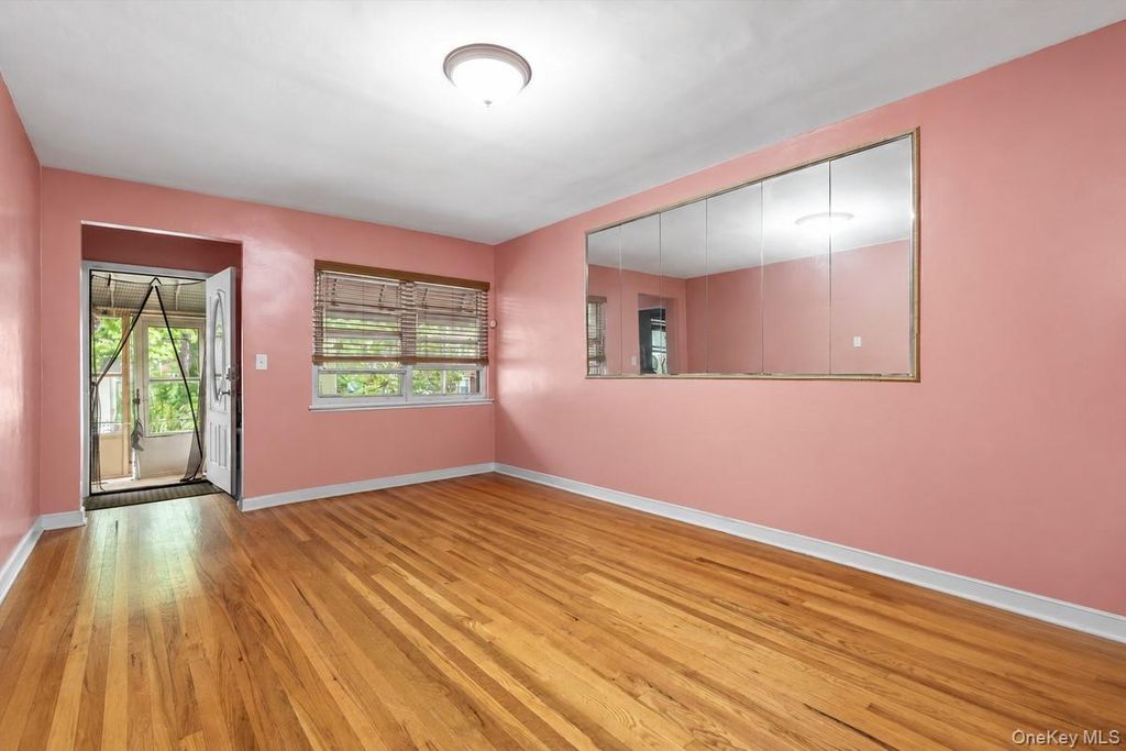 4337 Wilder Avenue, Bronx, NY 10466 — photo 4