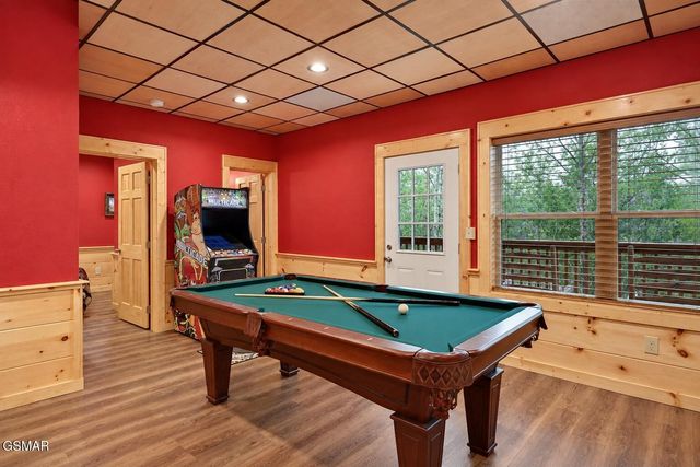 615 Quill Gordon Court, Pigeon Forge, TN 37863