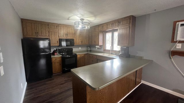 110 11th Street N, Sauk Rapids, MN 56379