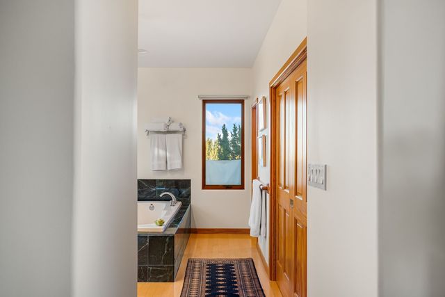 8 Sunrise, Placitas, NM 87043