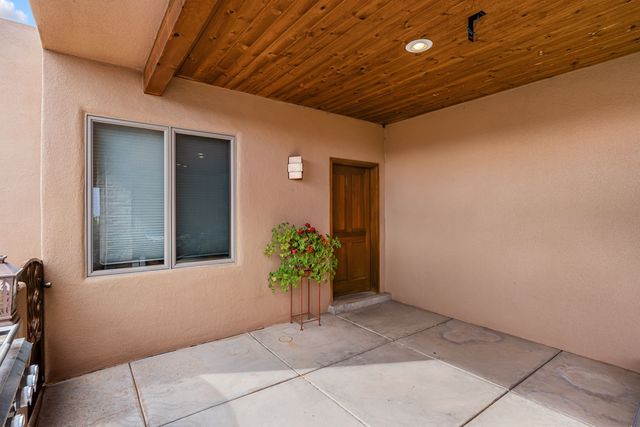 8 Sunrise, Placitas, NM 87043