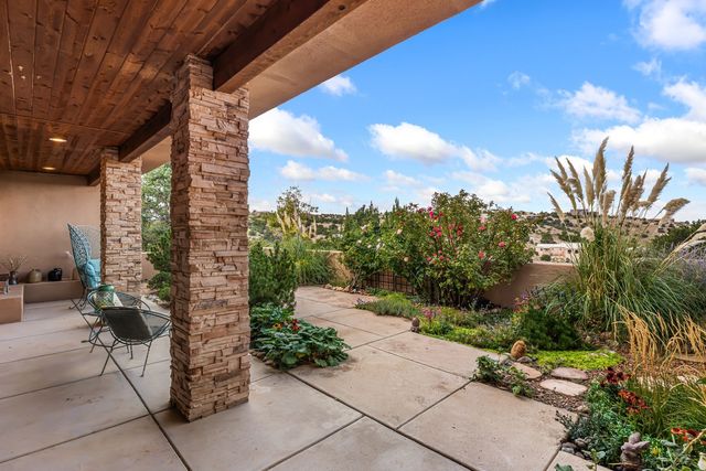 8 Sunrise, Placitas, NM 87043
