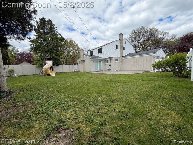 29666 Guy Street, Southfield, MI 48076