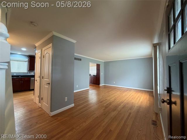 29666 Guy Street, Southfield, MI 48076