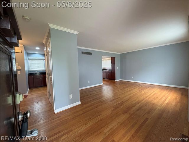 29666 Guy Street, Southfield, MI 48076