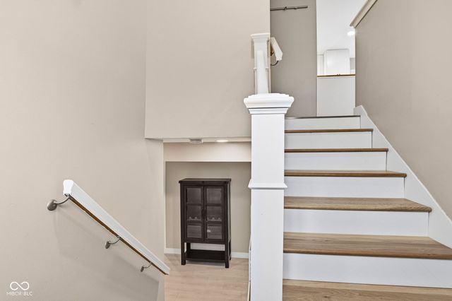 3311 Vincz Drive, Indianapolis, IN 46228