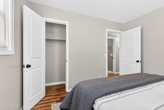 5274 Sinclair Road, Columbus, OH 43229